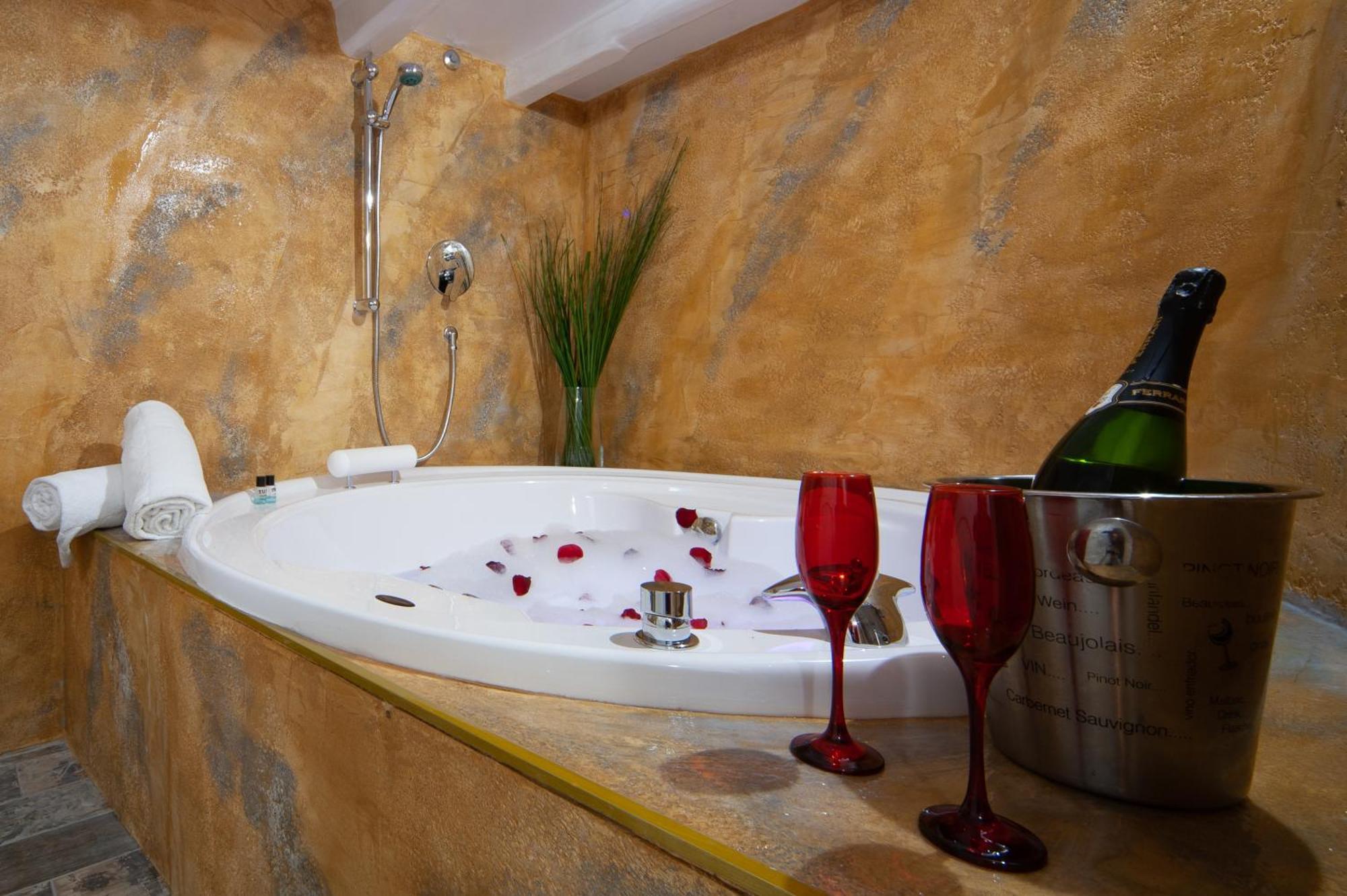 Navona Jacuzzi Roma